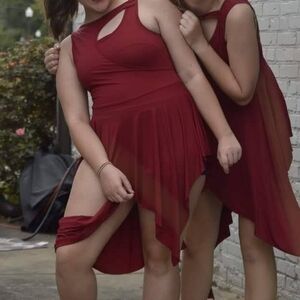 iFEiEL Red Lyrical Dance Costume size small but really runs big stretchy fabric